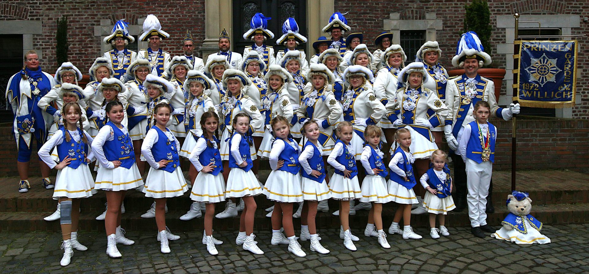 IMG_5683_a-scaled-e1747825721922-1920x893 Prinzengarde Willich: Karnevalstradition seit 1972